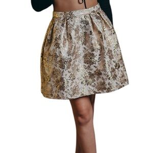 New gold and cream skirt . Large size .